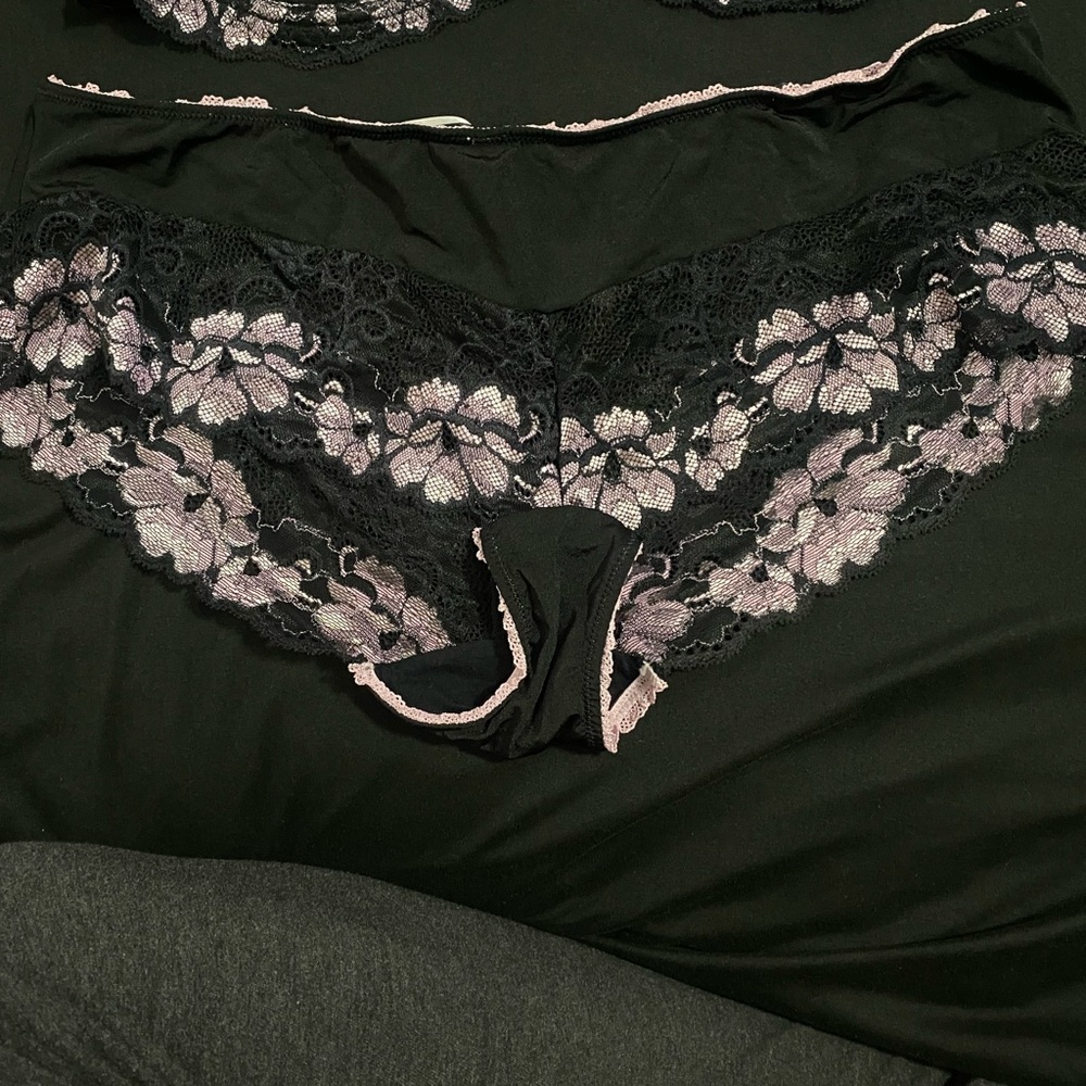 Bra & panty set - Picture 4 of 4